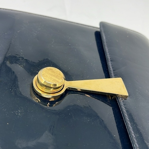 Saks Fifth Avenue Vintage Patent Leather Navy Red Beige Shoulder Bag - Picture 10 of 16